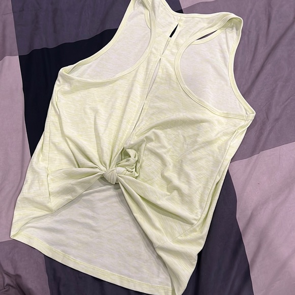 Used Old Navy top - Picture 1 of 2